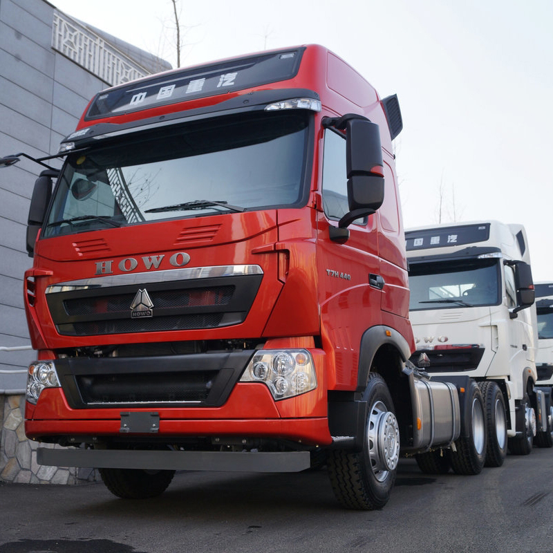 Camion tractor Howo T7H