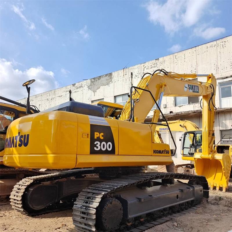 Used Komatsu PC300 Excavator