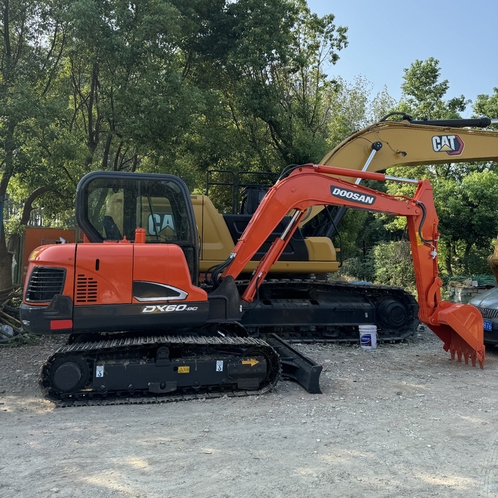 Used Doosan DX60 Excavator