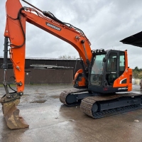 Used Doosan DX140 Excavator