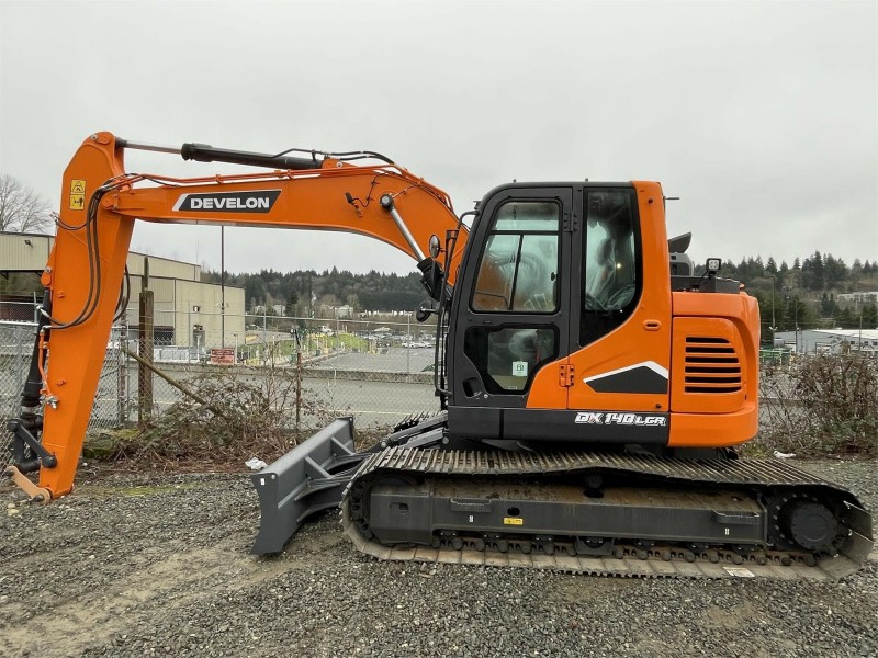 Used Doosan DX140 Excavator