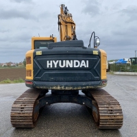 Used Hyundai 235 Excavator