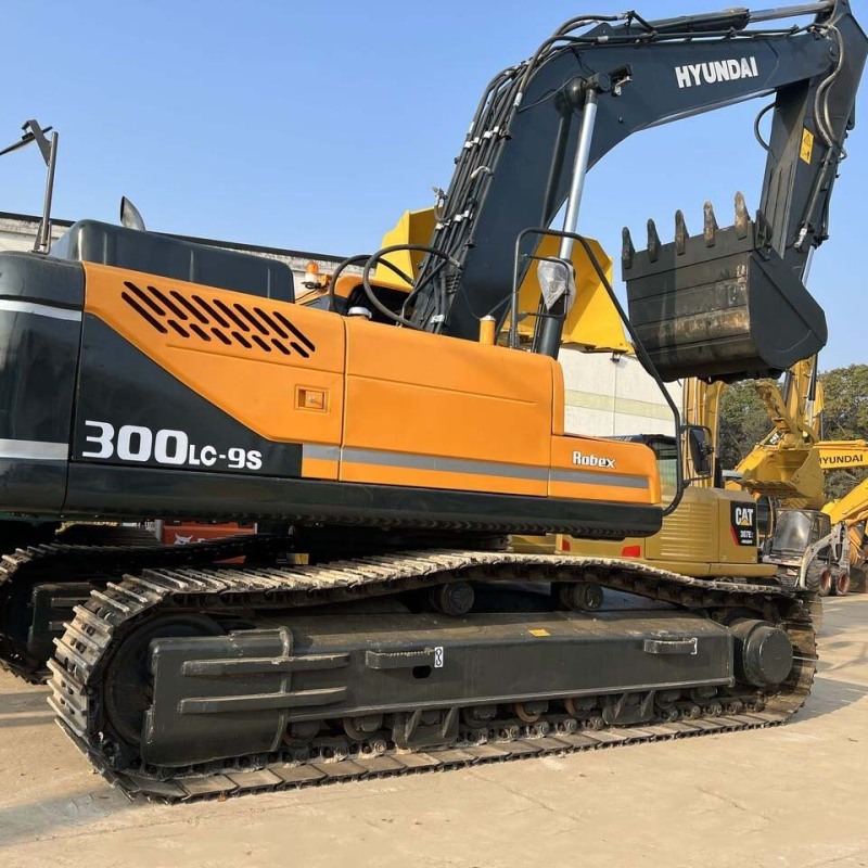 Excavator Hyundai 300 folosit