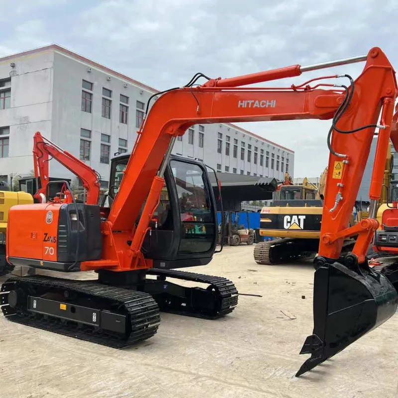 Използван багер Хитачи EX70 ZX70