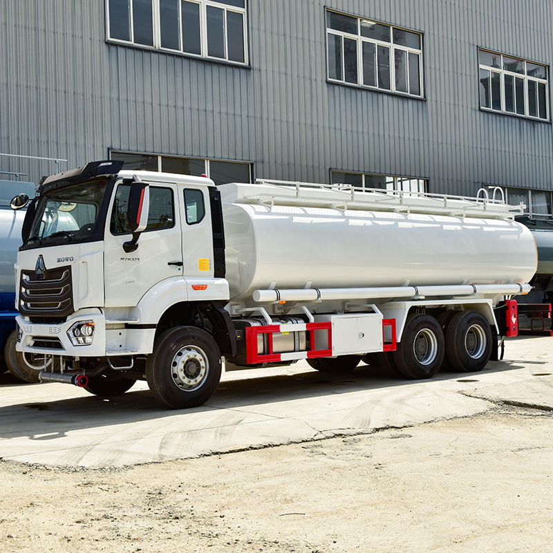 Howo NX Fuel Tank Truck