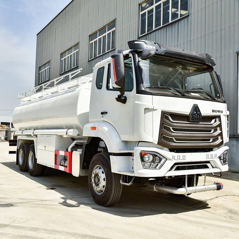 Howo NX Fuel Tank Truck