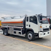 Howo 4X2 Fuel Tank Truck