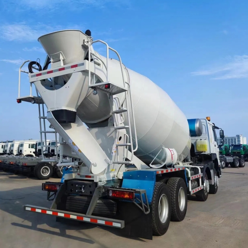 HOWO 8X4 Concrete Mixer Truck