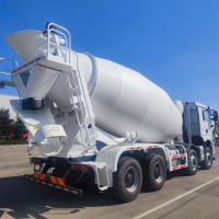Shacman X3000 8x4 Concrete Mixer Truck