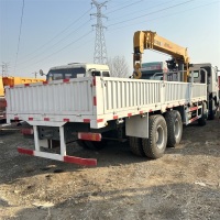 Howo 6x4 Truck Crane