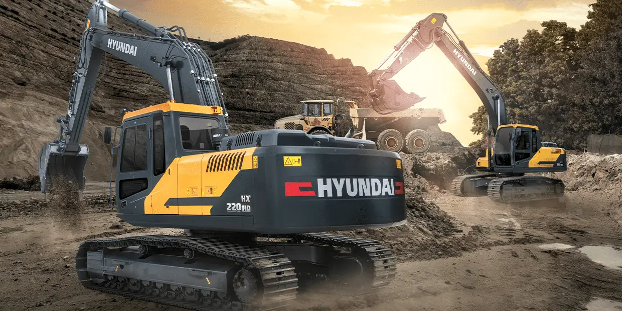 Used Hyundai Excavator 220