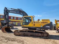 Używana koparka Volvo EC360