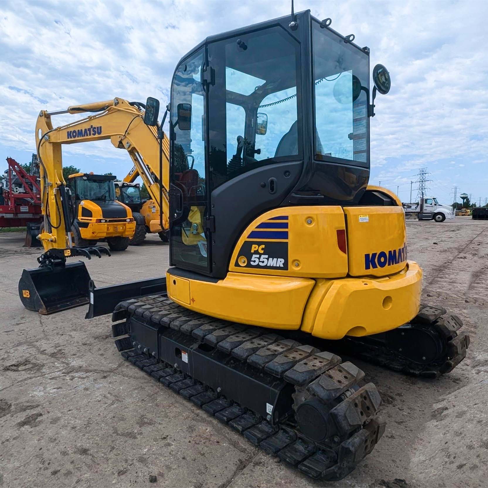 Supply Used Komatsu PC200 Excavator Wholesale Factory