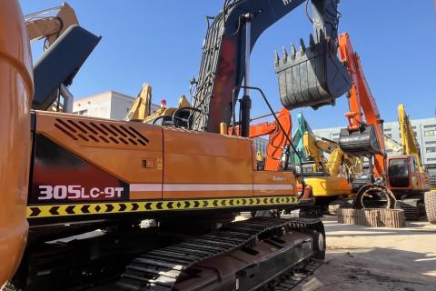 Boost Your Productivity with the Hyundai R305LC-9T Excavator