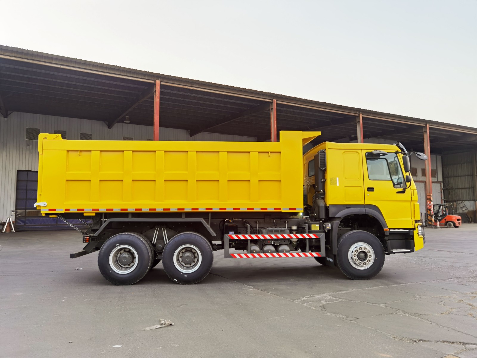 HOWO 6x4 Dump Truck