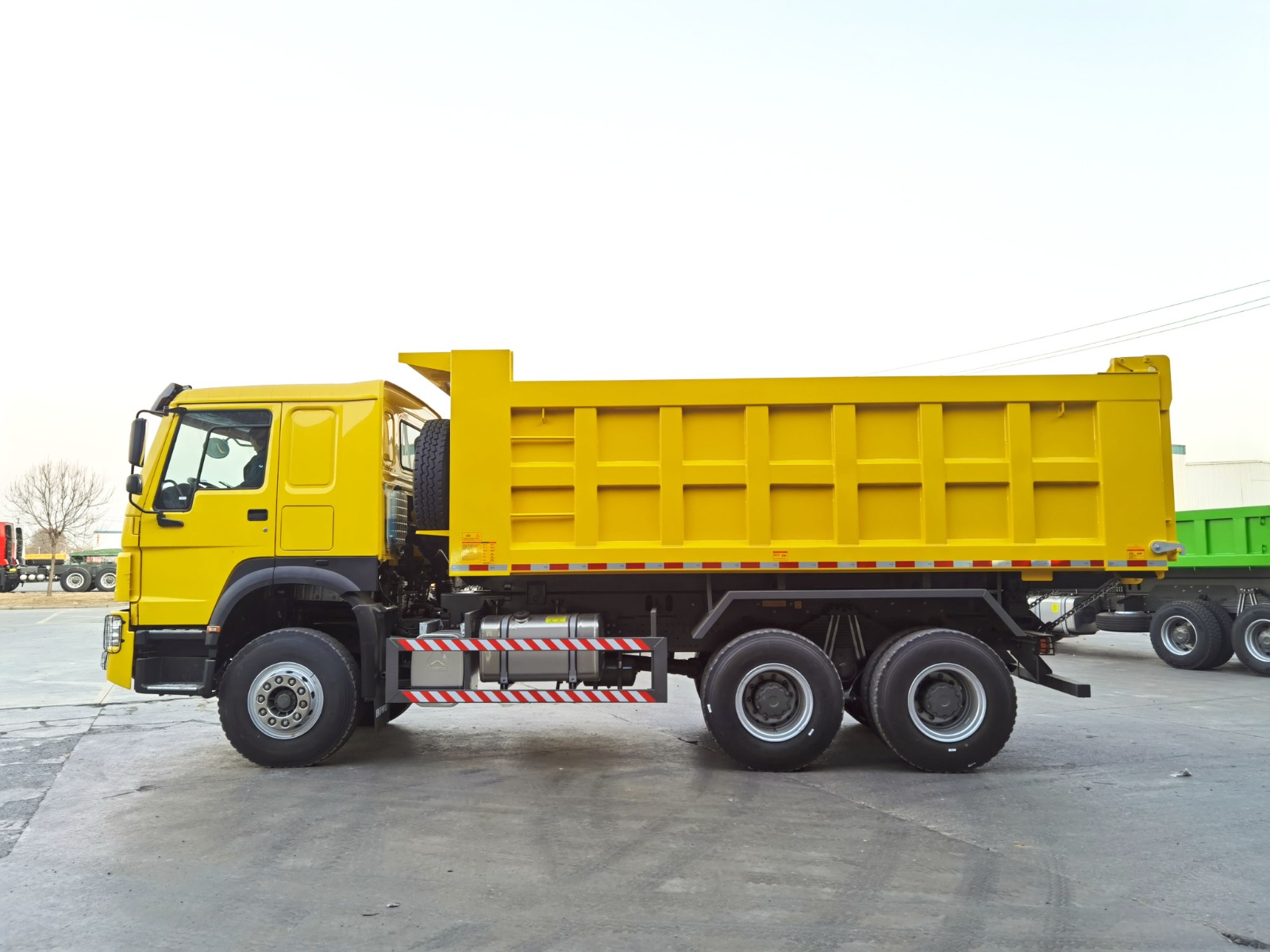 HOWO 371 6x4 Dump Truck