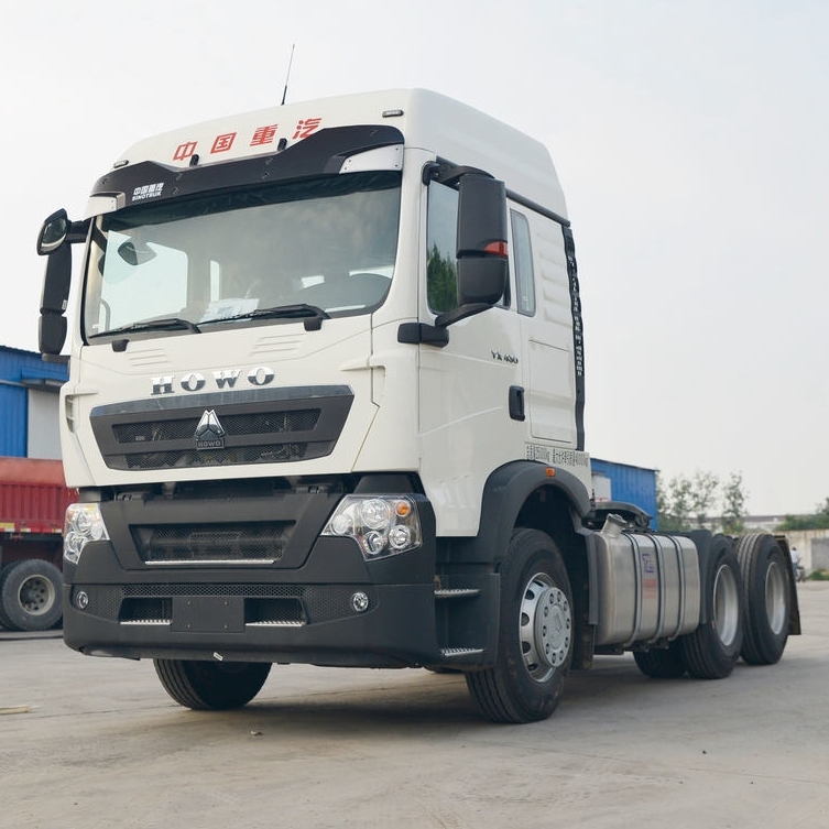 Camion tractor Howo TX