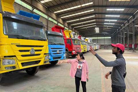 Nigerian Client Purchases 50 Units of HOWO 371HP Dump Trucks from ZW Group