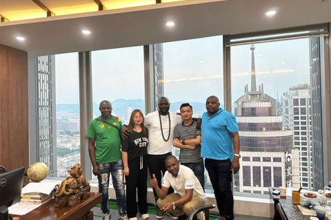 Tanzanian Client Selects Shacman F3000 Dump Truck After Visit