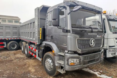 Shacman H3000S Dump Truck: Durable Black 6x4 Heavy Truck