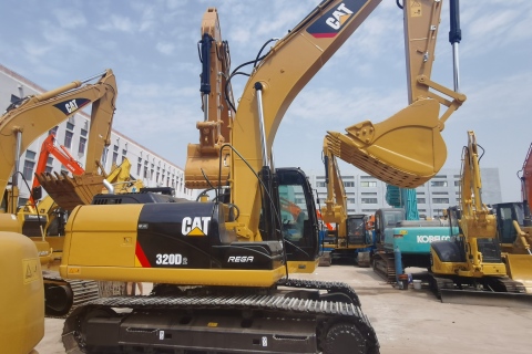 CAT 320D2 Excavator for Sale – High Efficiency and Durability