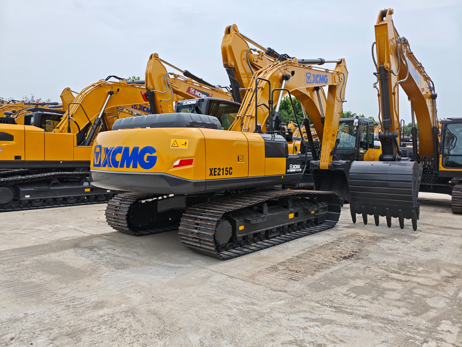 New XCMG Excavator