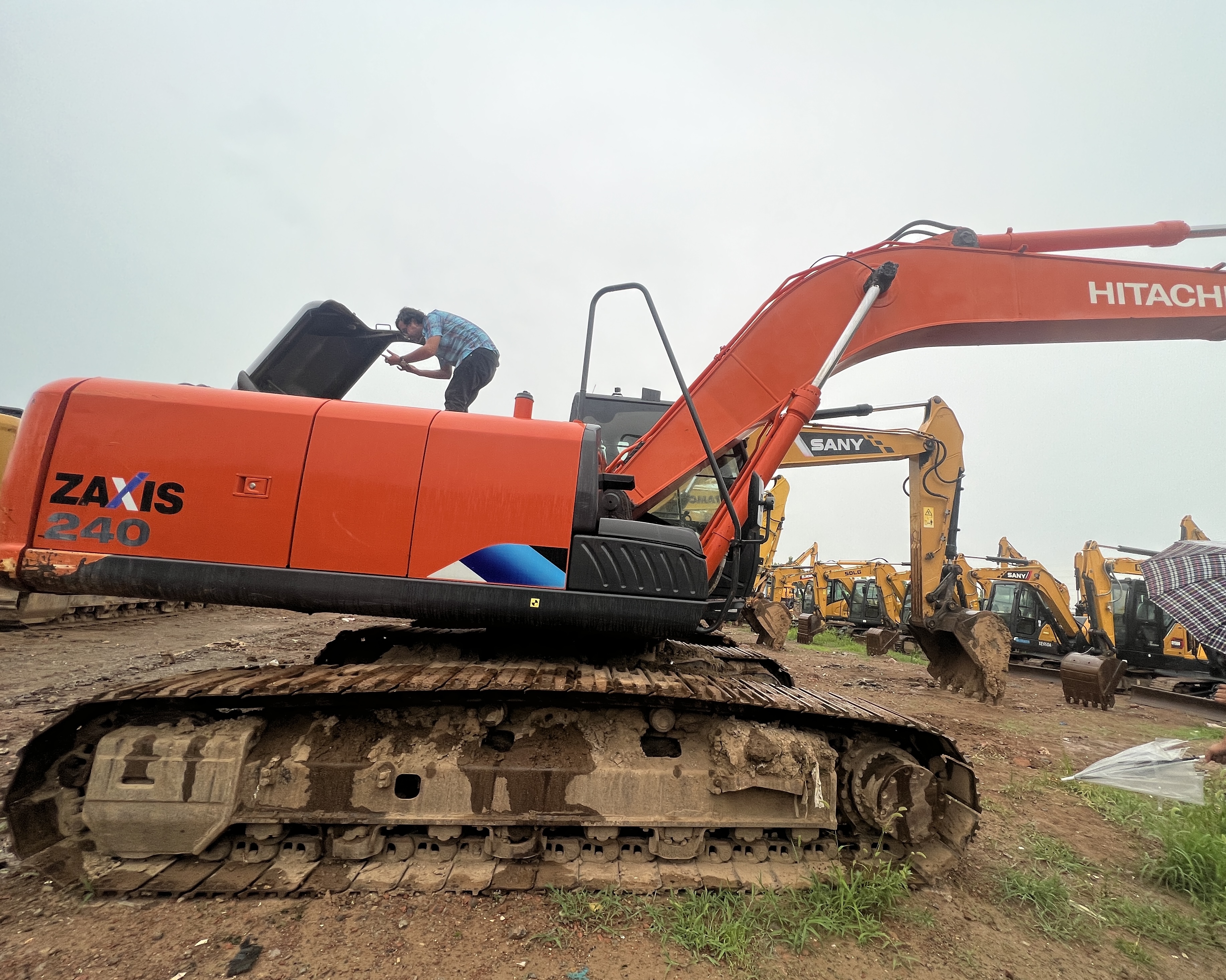 Hitachi Excavator