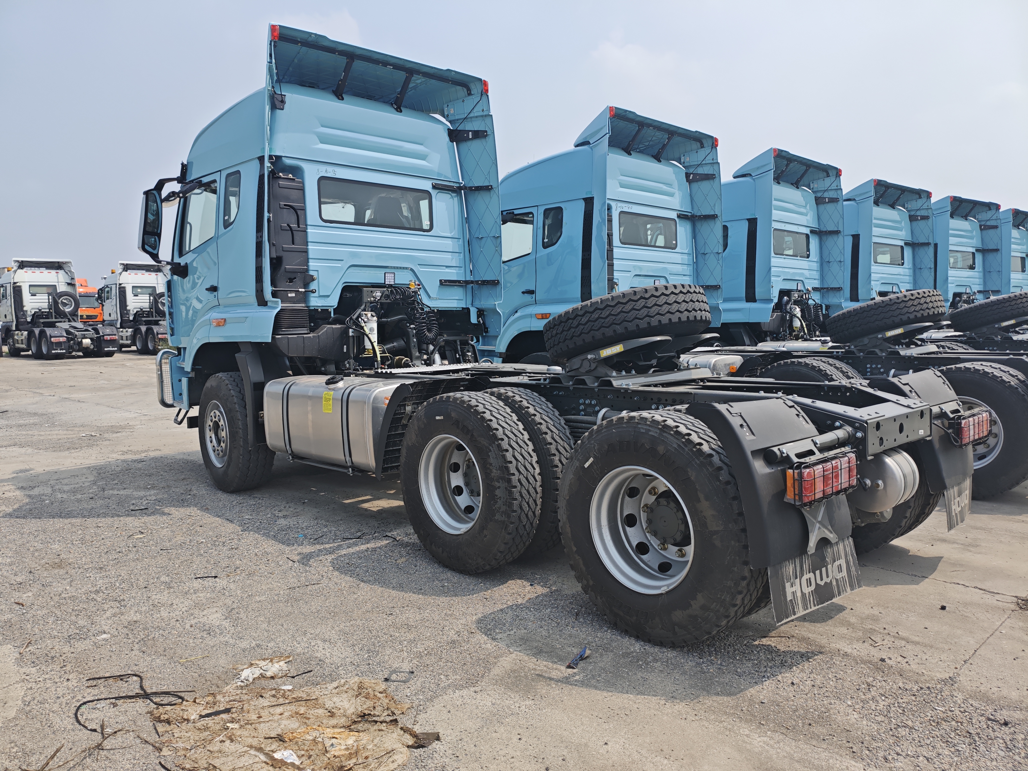 Howo NX 6×4 Tractor Truck