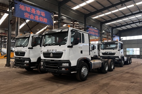ஹோவோ டெக்சாஸ் 6x4 460HP டிராக்டர் டிரக் - நீண்ட தூர போக்குவரத்திற்கு வலுவான மற்றும் நீடித்த சக்தி