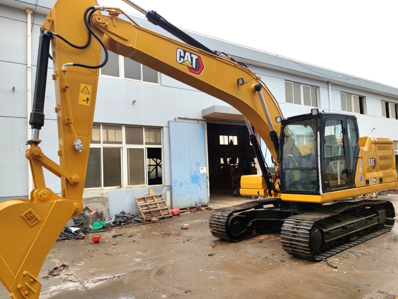 Excavator CAT 320GC folosit