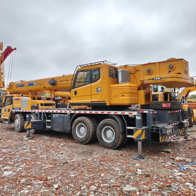Macara de camion XCMG XCT50 second-hand