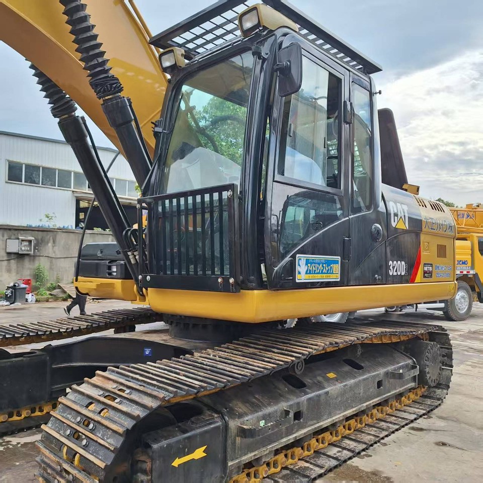 Used CAT 320D2 Excavator