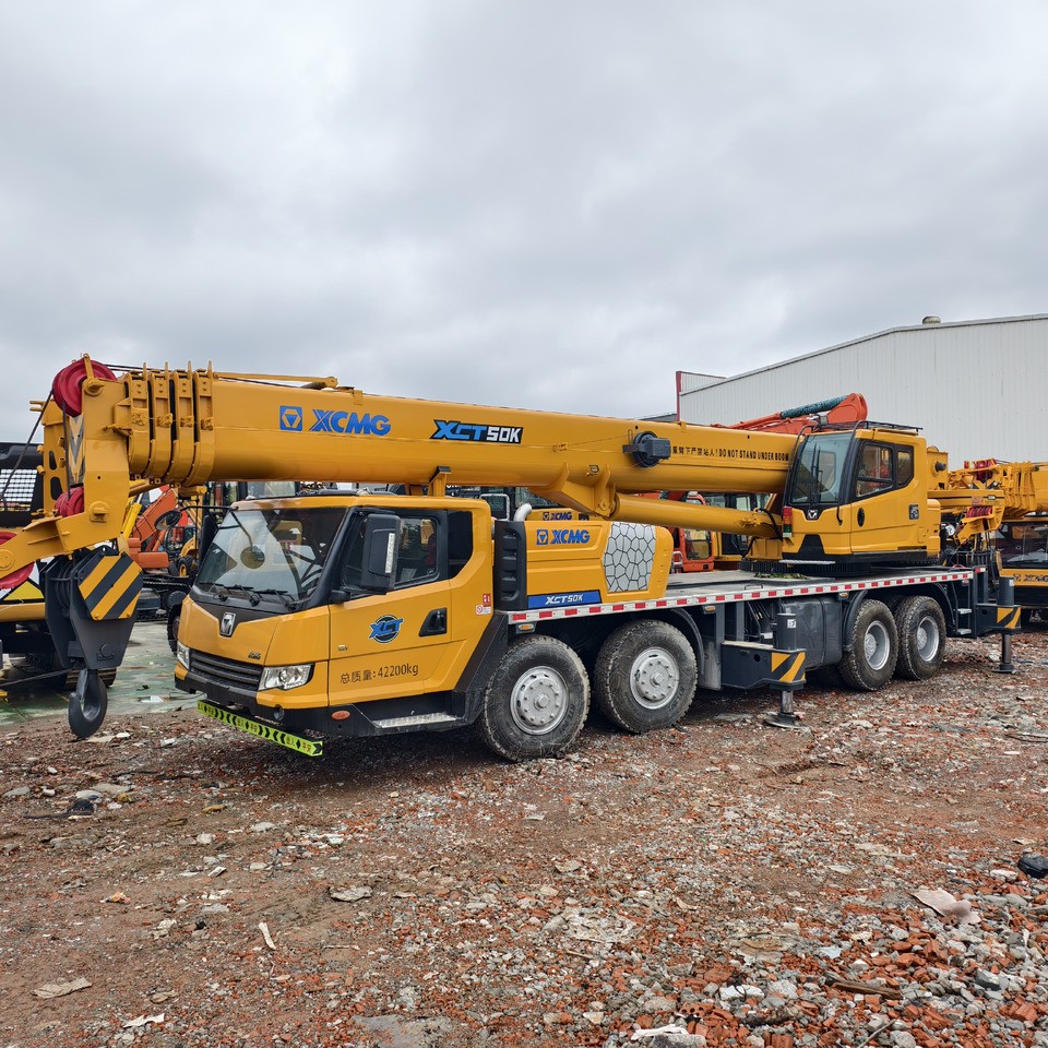 Used XCMG XCT50 Truck Crane Used XCMG XCT50 Truck Crane