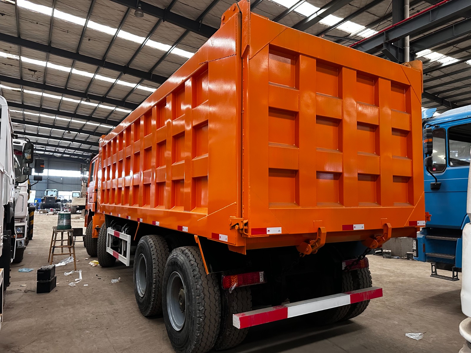 Shacman Dump Truck Shacman Dump Truck