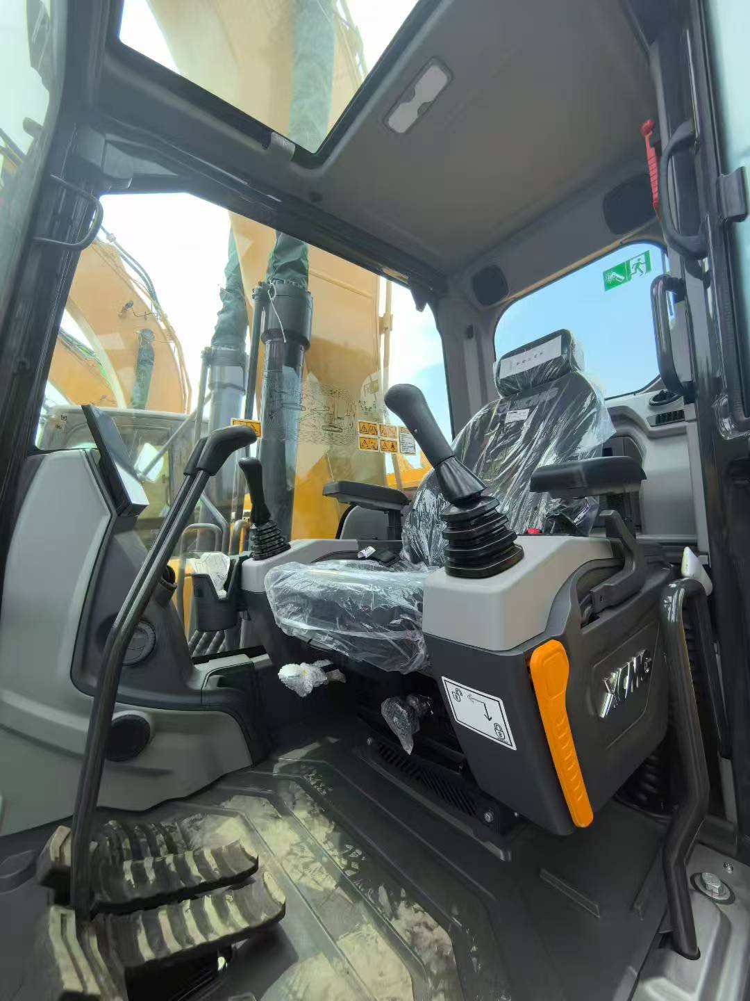 Brand New XCMG XE335G Excavator