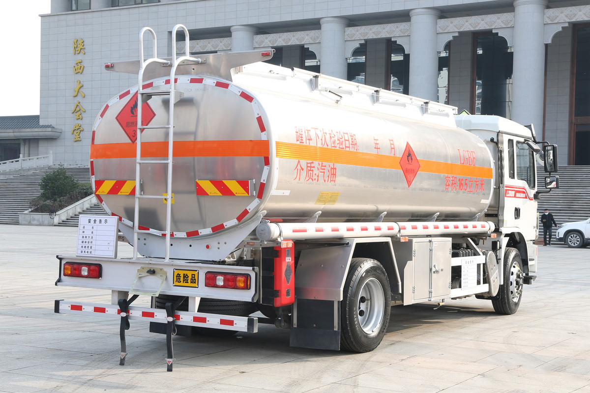Shacman Fuel Tank Truck