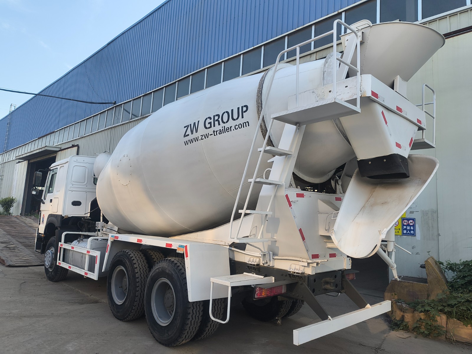 Howo 8x4 Concrete Mixer Truck Howo 8x4 Concrete Mixer Truck