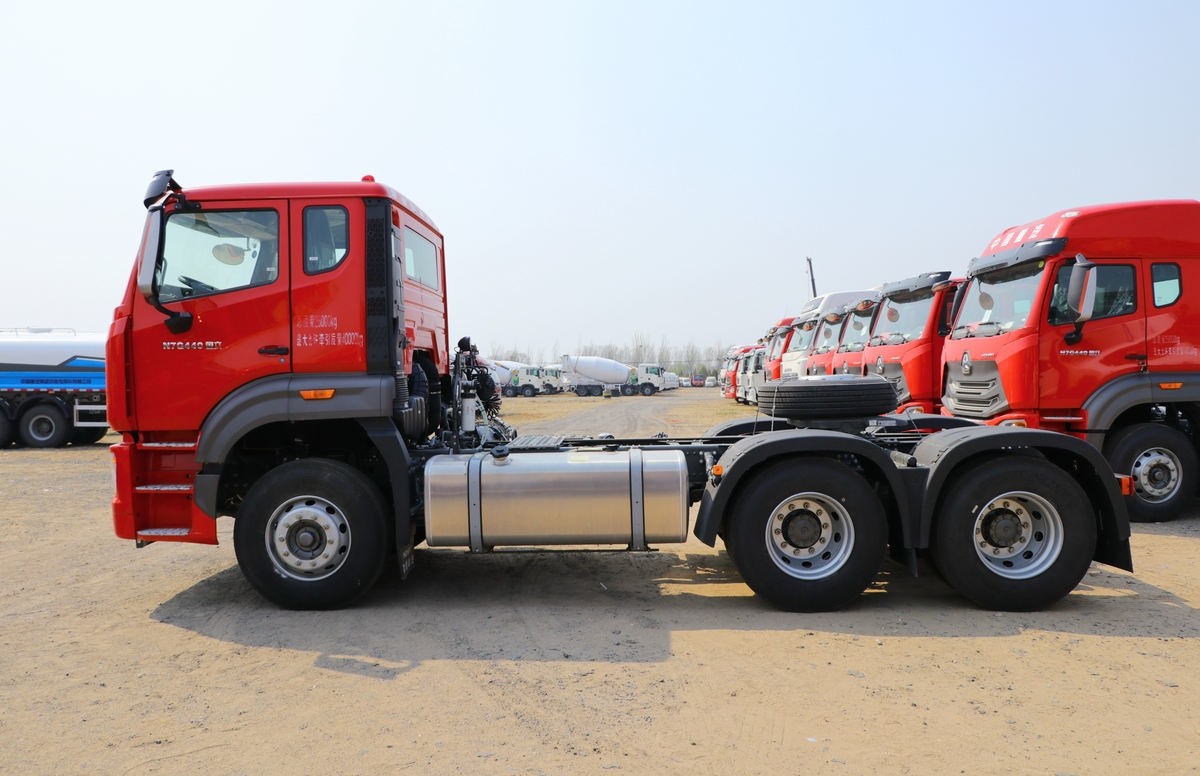 howo 6x4 tractor truck howo 6x4 tractor truck