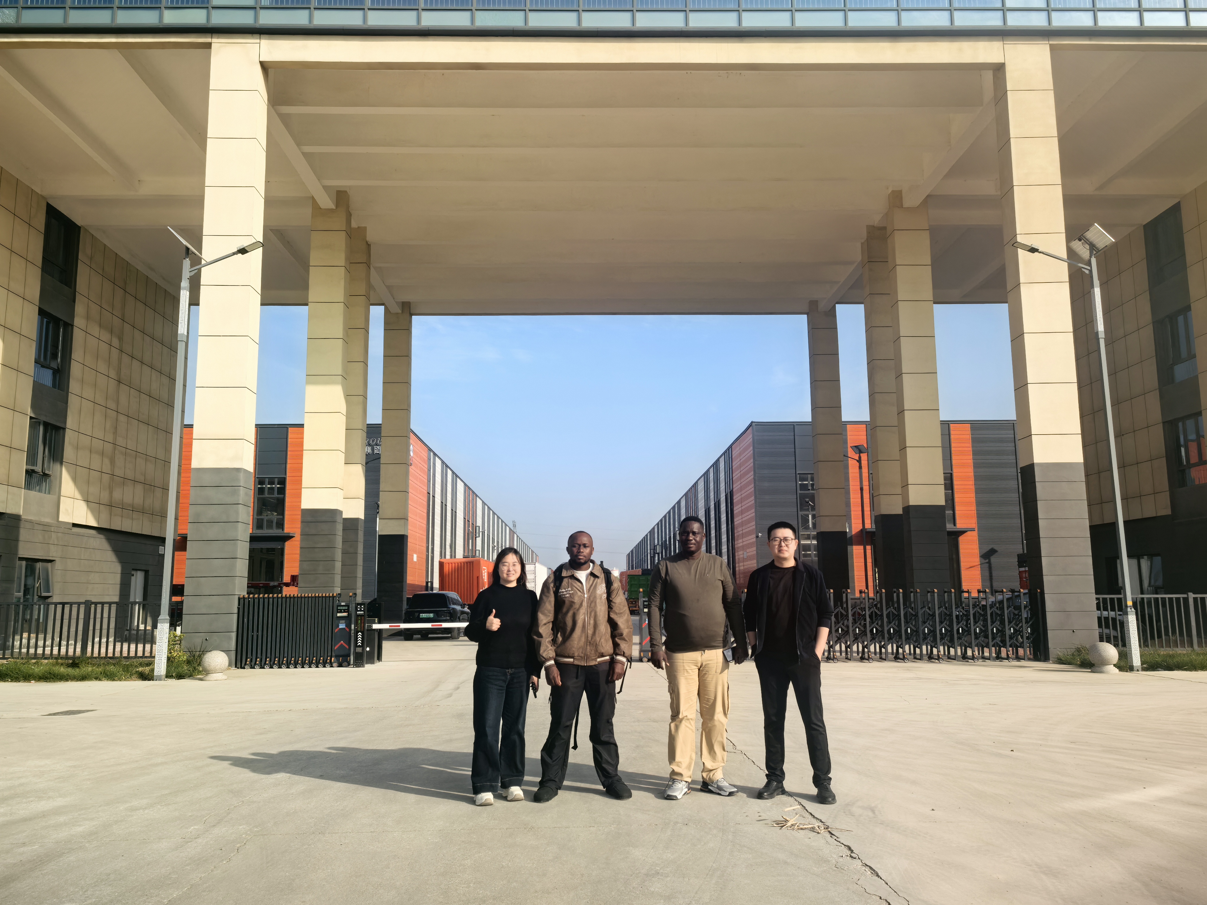 Howo TX Tractor Truck for Sale in Africa Howo TX Tractor Truck for Sale in Africa