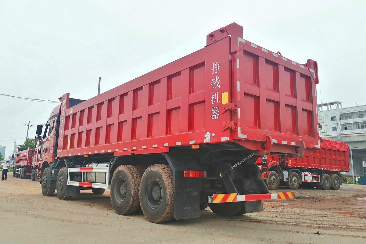 FAW 8x4 460HP Dump Truck