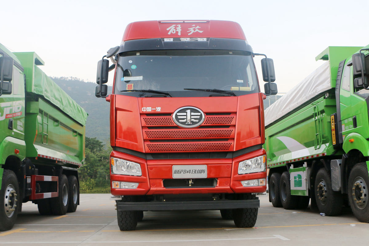 FAW J6P Dump Truck