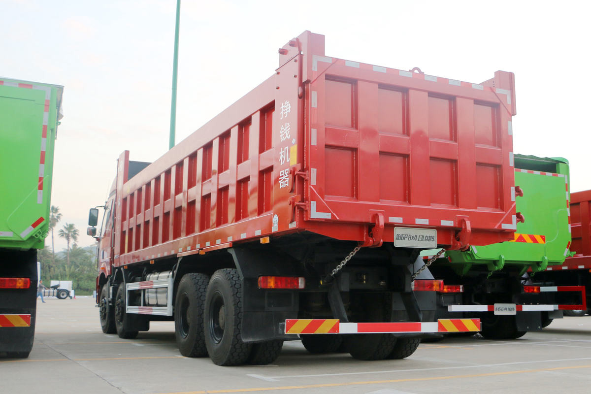 FAW J6P 8x4 500HP Dump Truck