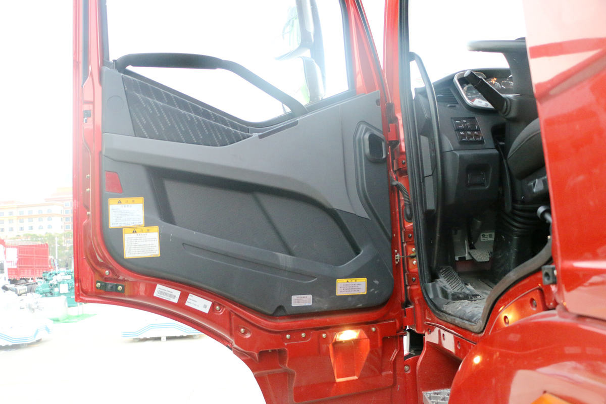 FAW 8x4 500HP Dump Truck