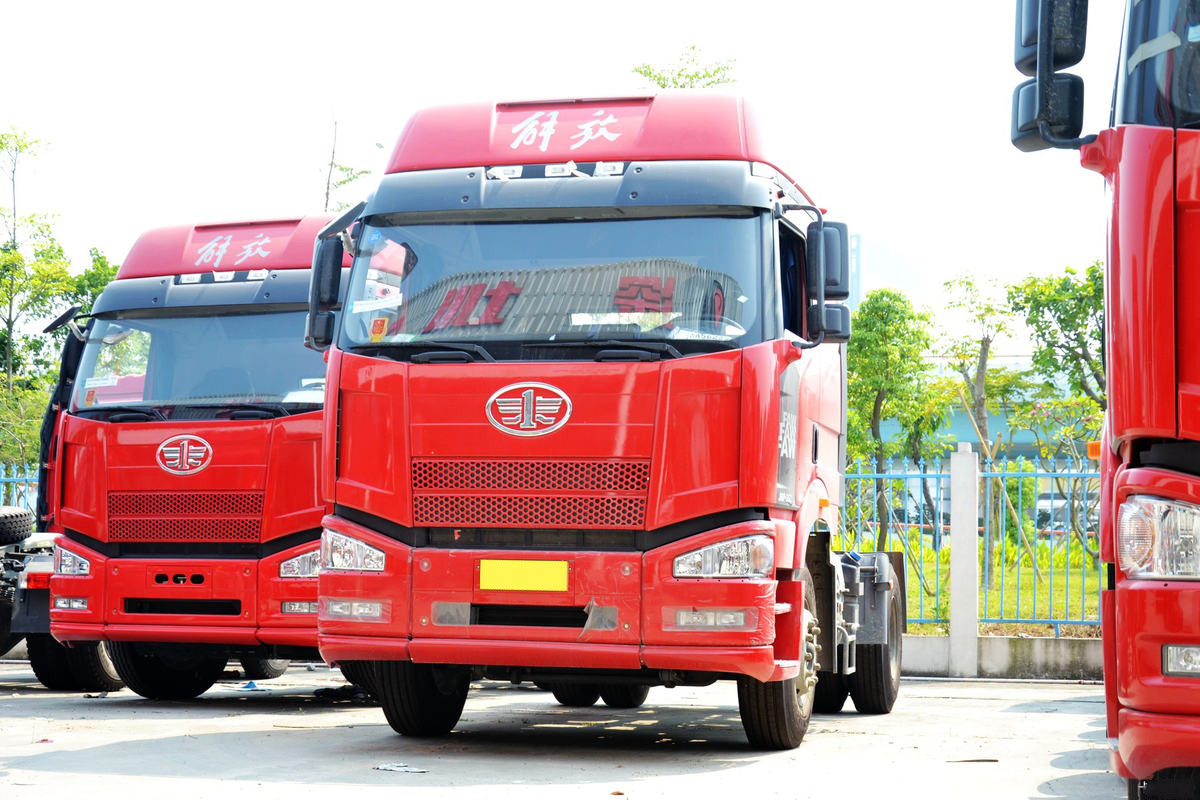 Faw 4x2 Tractor Truck