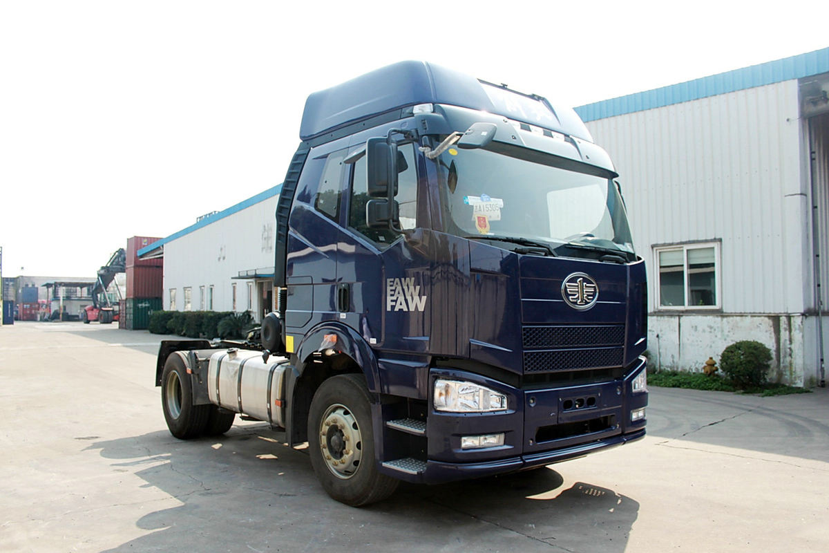 Faw J6P 4x2 420HP Tractor Truck Faw J6P 4x2 420HP Tractor Truck