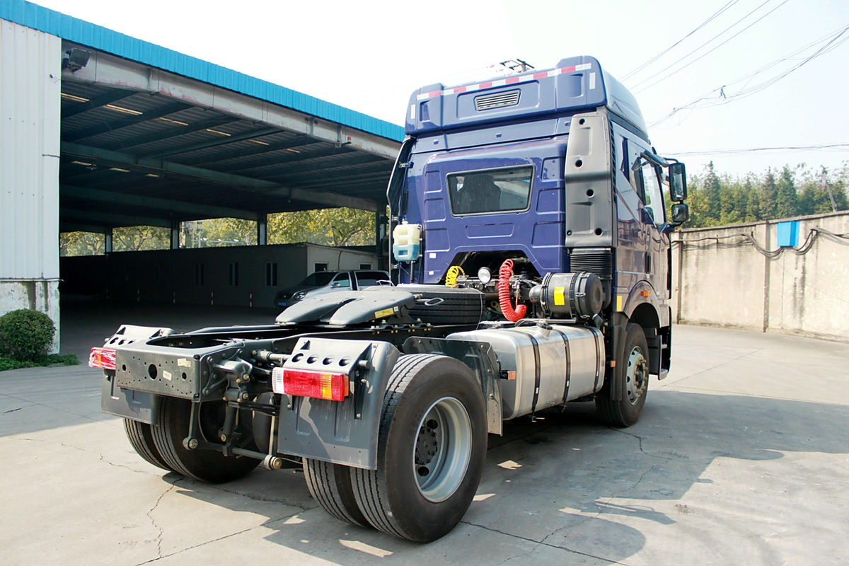 Faw J6P 4x2 420HP Tractor Truck Faw J6P 4x2 420HP Tractor Truck