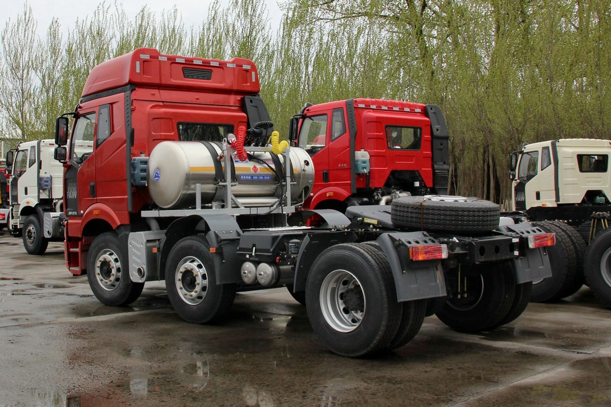 Faw 6x2 Tractor Truck