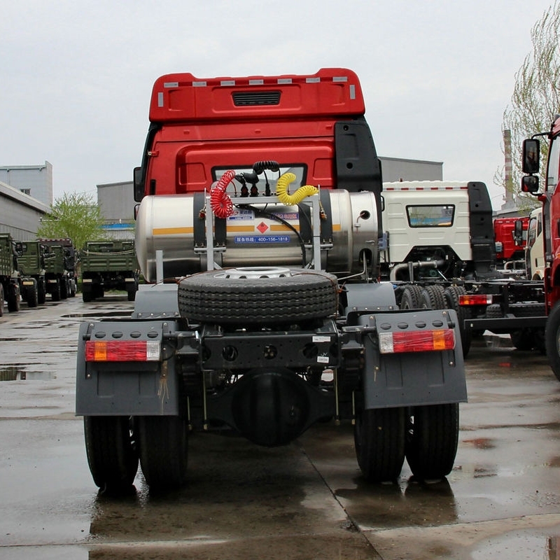 Faw J6P 6x2 375HP Tractor Truck