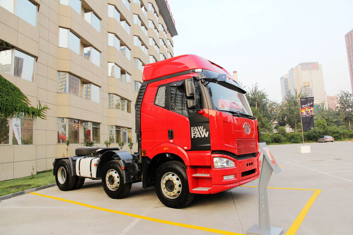 Faw J6P Tractor Truck