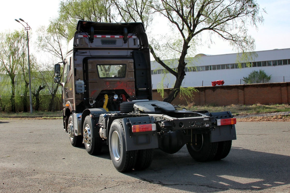 Faw J6P Tractor Truck